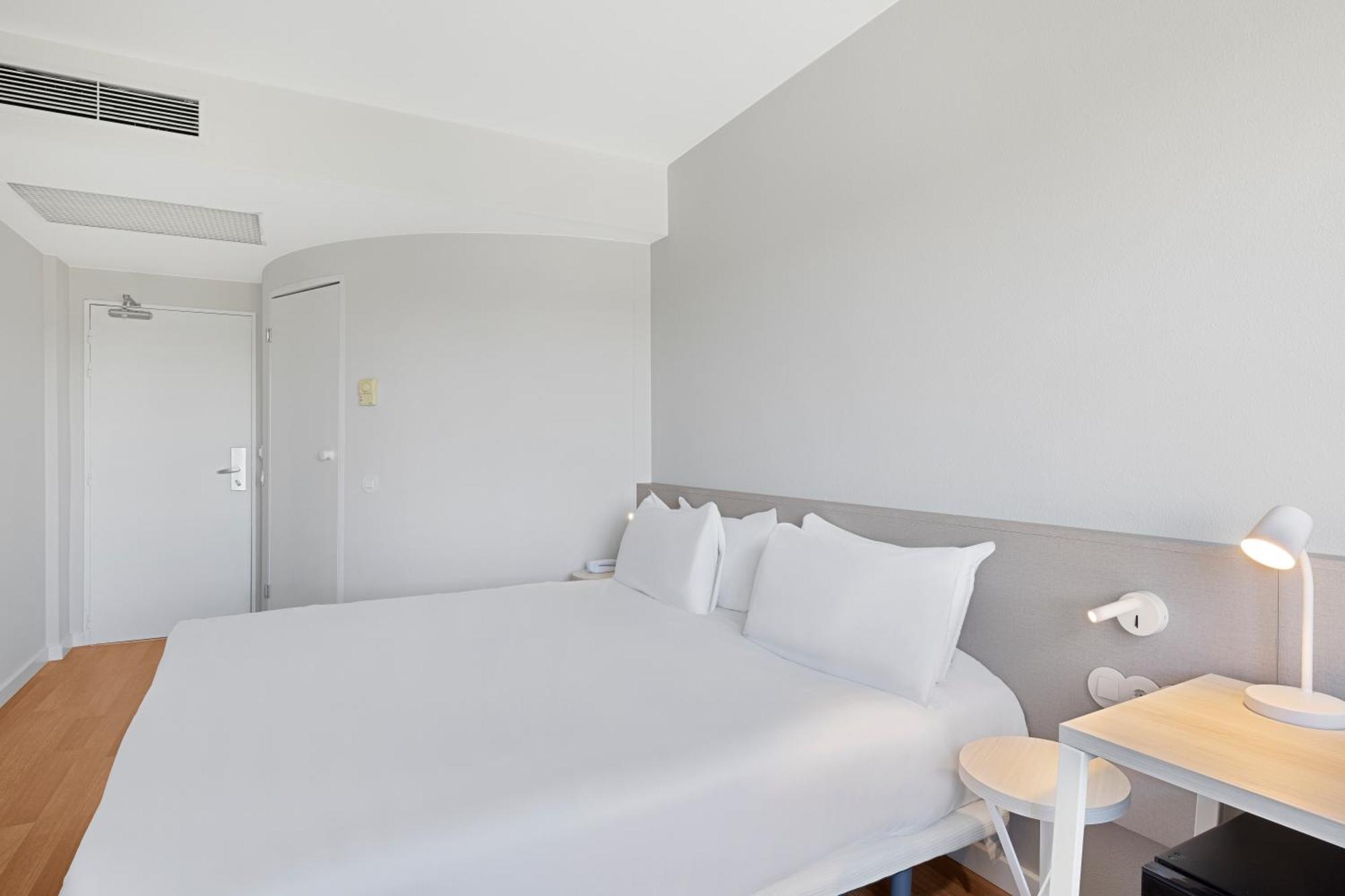 B&B Hotel Zaragoza Centro Zewnętrze zdjęcie