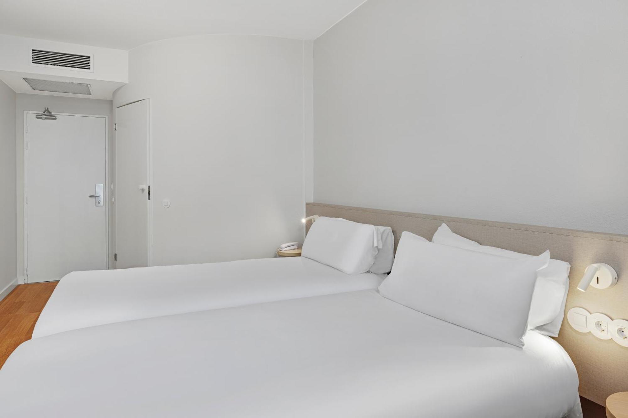 B&B Hotel Zaragoza Centro Zewnętrze zdjęcie